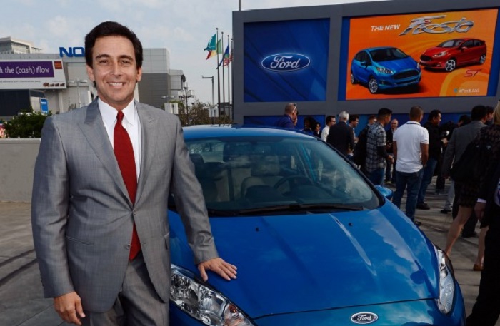 Ford CEO explains decision to scrap Mexico factory